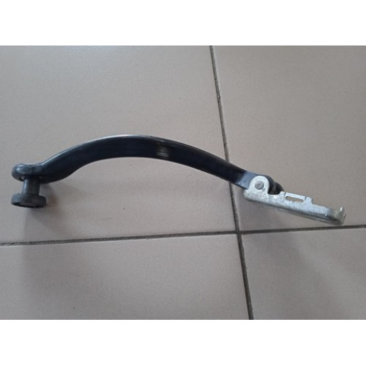 Ролик бічний правих зсувних дверей верхній Fiat Scudo 2004-2006 1493798080